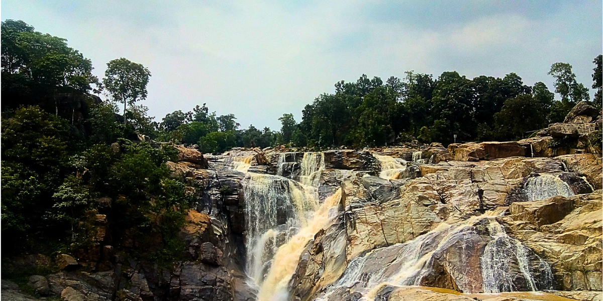 You are currently viewing Dassam Falls – Beautiful Destination for a refreshing Feeling